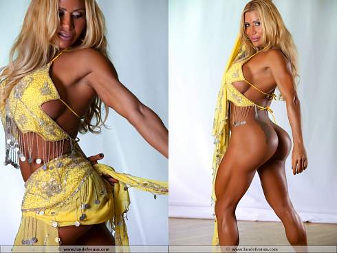 Female Bodybuilder Flavia Crisos Picture